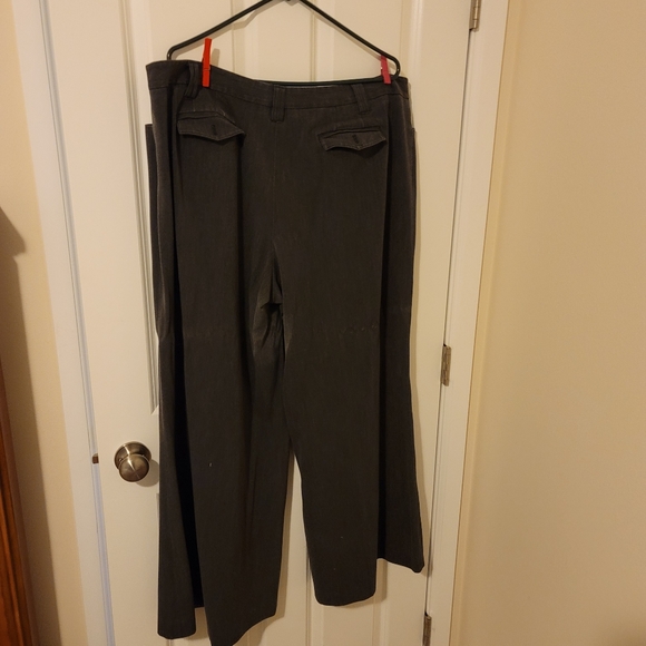 Good Quality Lane Bryant Short-Sleeved Suitjacket and Pants in size 22 - Picture 11 of 11